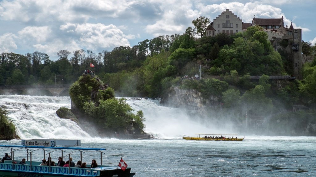 Рейнский водопад.jpg