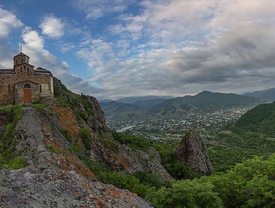 Кавказ: Вояж в созвездие гор - Изображение 1