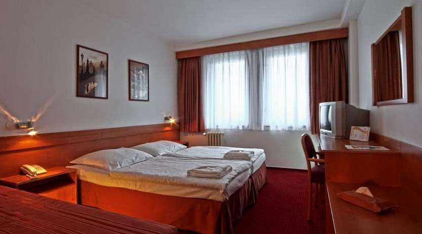 Отель Globus 3* - Изображение 3