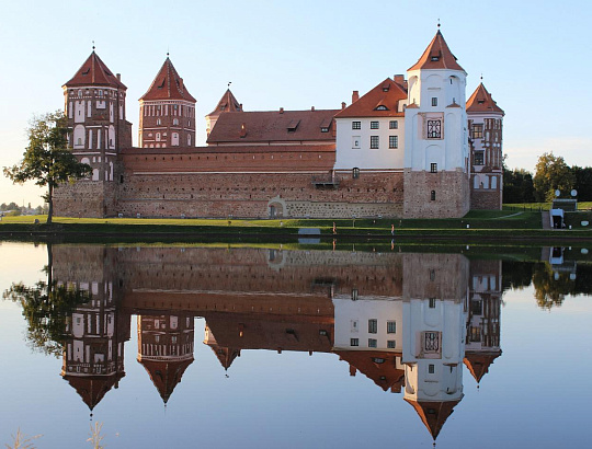  Дорогой замков: Мир, Новогрудок - Изображение 1