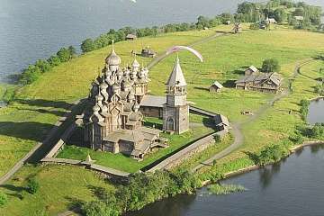 Древняя земля Карелии на автобусе