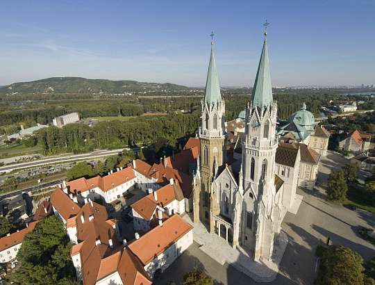 Замки и монастыри Австрии и Чехии - Изображение 3