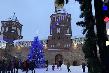 Новогодние замки – Несвиж и Мир
